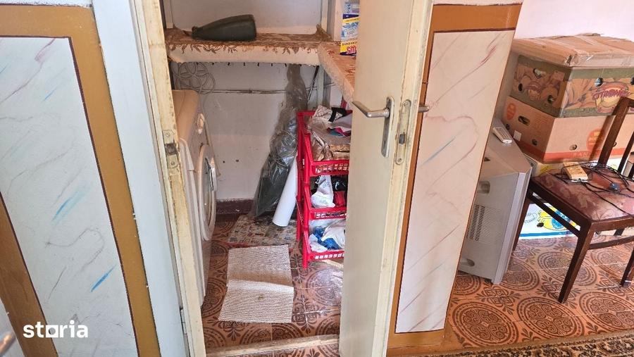 Apartament cu 3 camere decomandat în Bălcescu
