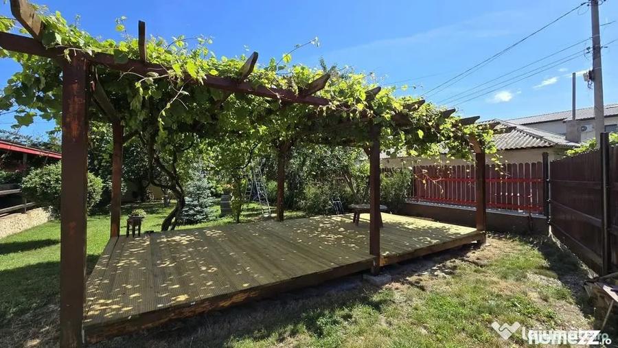 Casă cu 5 camere cu Teren 1000 Mp în Agigea