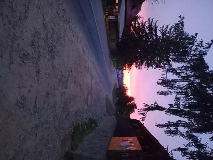 Casă cu 2 camere cu Teren 1000 Mp în Viperești