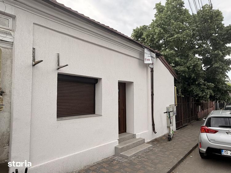 Spațiu comercial, de 65 mp, în Central