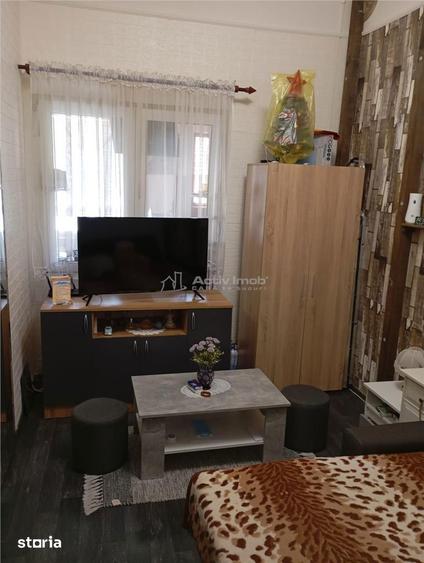 2 cam - zona Centrala - 6