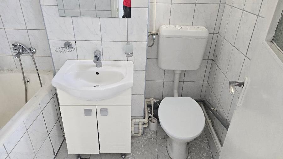 Inchiriez sau vand apartament 2 camere in Deva, Bld. Dacia, mobilat - 11