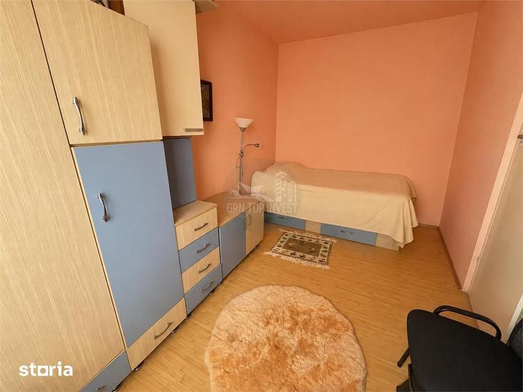 Apartament cu 2 camere în Vasile Aaron