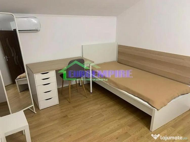 Casă cu 5 camere cu Teren 150 Mp în Lazu