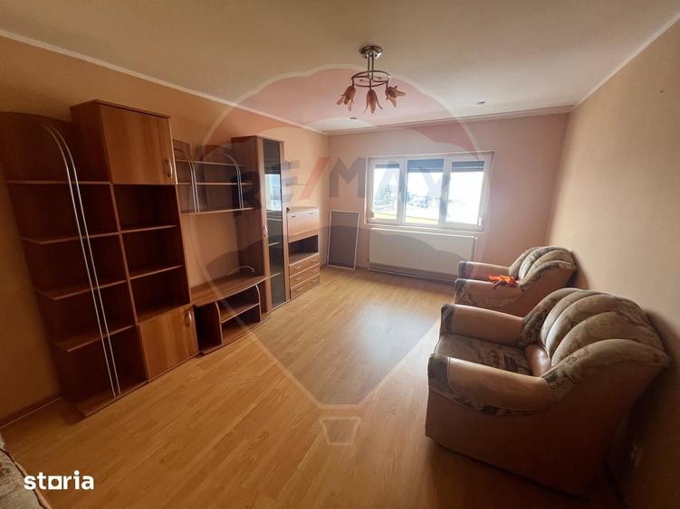 Apartament cu 2 camere în Exterior Est