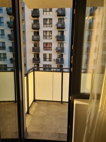 Apartament cu 2 camere decomandat în Parcul Carol