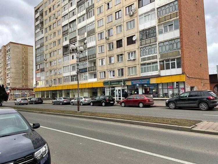Spațiu comercial, de 83 mp, în Pașcani