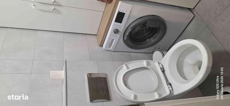 Apartament cu 2 camere semidecomandat în Horea