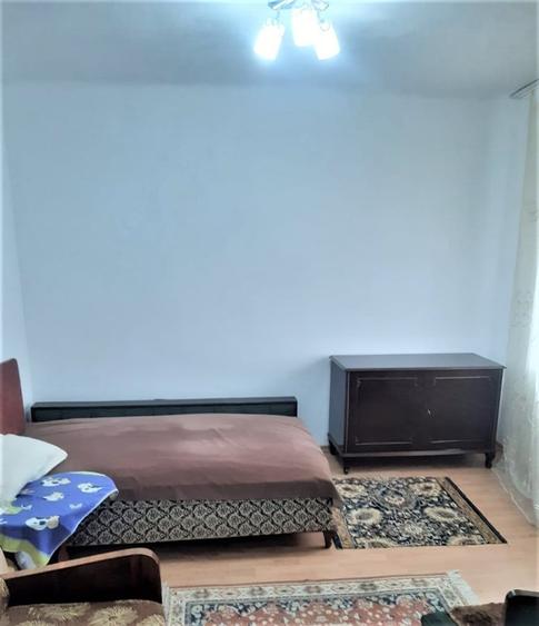 Casă cu 3 camere cu Teren 154 Mp în Ferentari