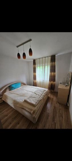 Apartament cu 2 camere semidecomandat în Petros