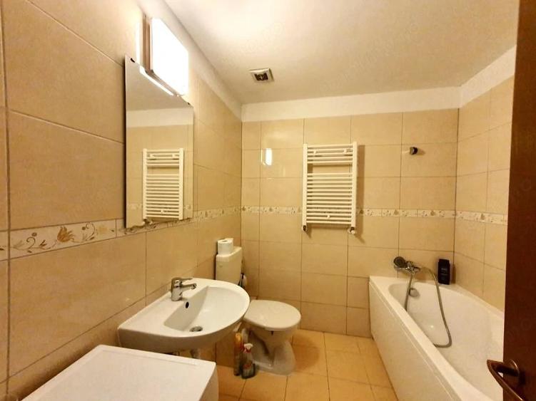 Apartament cu 2 camere semidecomandat în Buziașului
