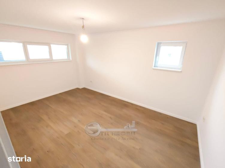 Apartament cu 2 camere decomandat în Nicolina — fotografia 3