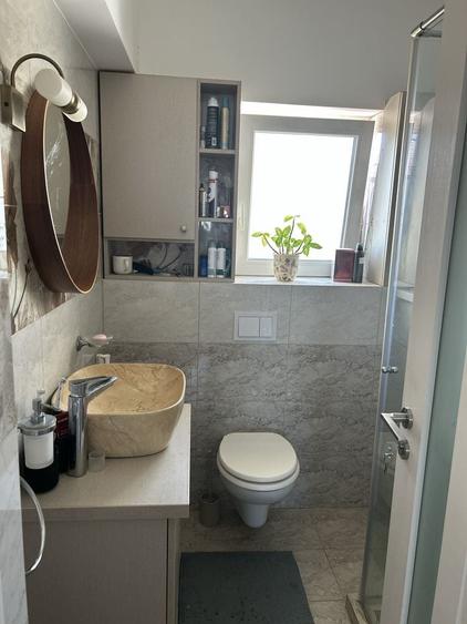 Casă cu 4 camere cu Teren 179 Mp în Central