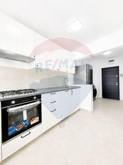 Apartament 2 camere de închiriat / Vedere superbă către parc - 5