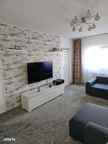 Apartament decomandat 2 camere, zona Trocadero - 5
