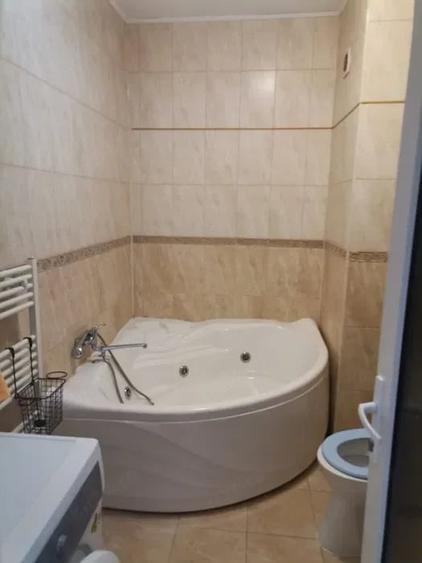 Apartament cu 2 camere nedecomandat în UTA