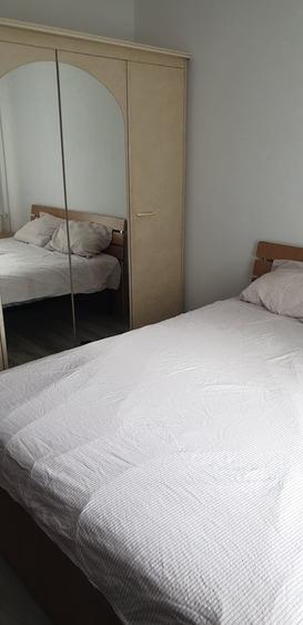 Apartament cu 4 camere decomandat în Pantelimon