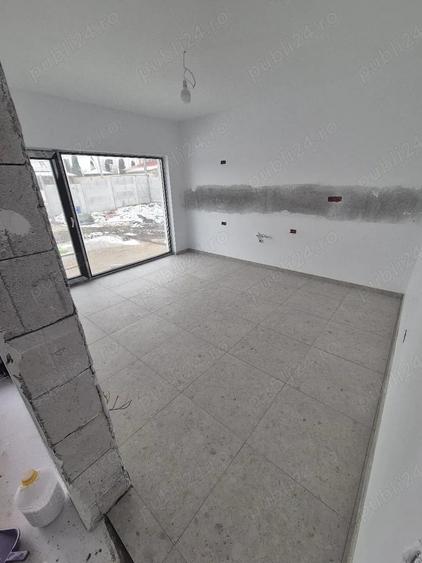 Casă cu 3 camere cu Teren 600 Mp în Exterior Vest