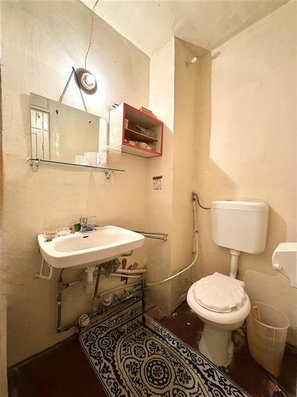 Apartament cu 3 camere decomandat în Rogerius