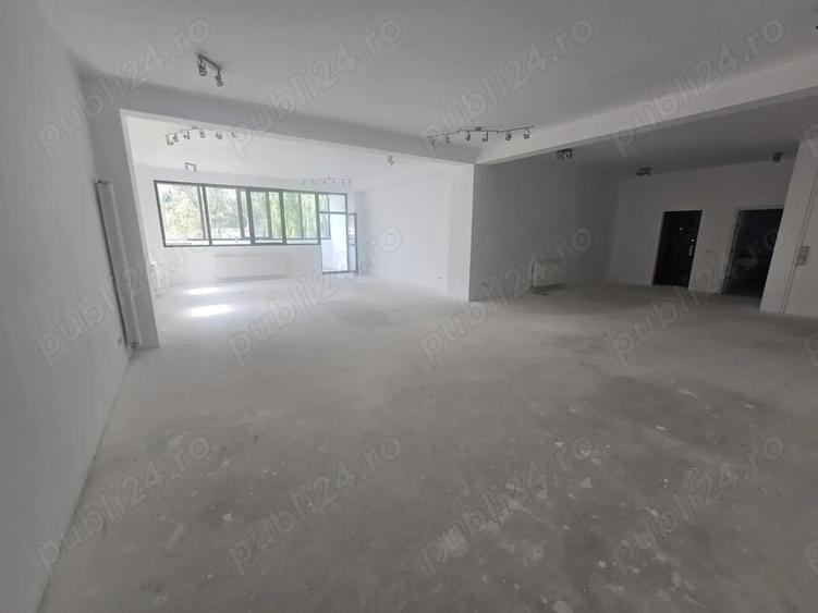 Spațiu comercial, de 130 mp, în Băneasa
