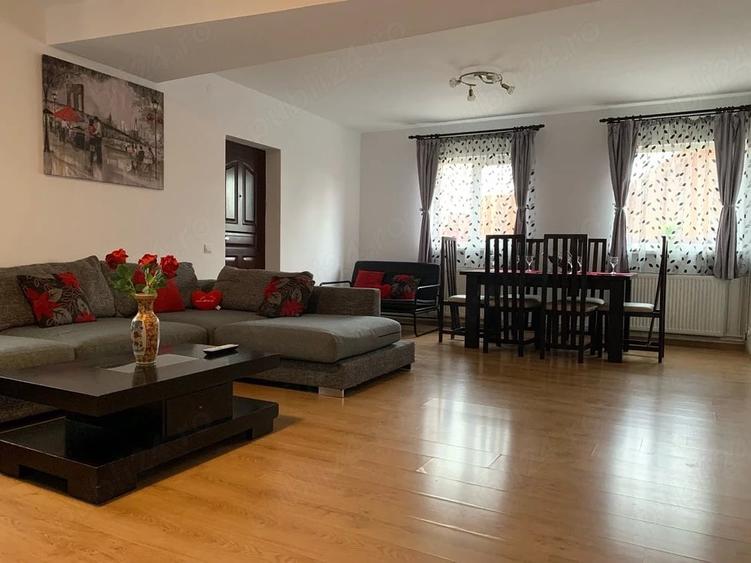 Casă cu 7 camere cu Teren 1300 Mp în Sânpetru