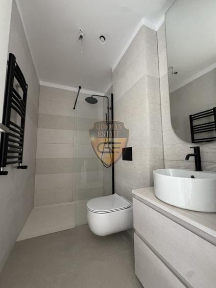 Apartament cu 2 camere decomandat în Olimp
