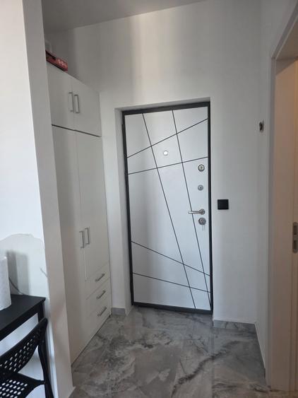 Garsonieră semidecomandată în Roșu