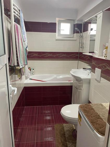 Vand apartament 2 camere - 1