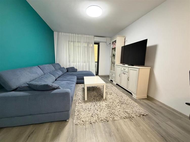 Apartament cu 2 camere decomandat în Tătărași