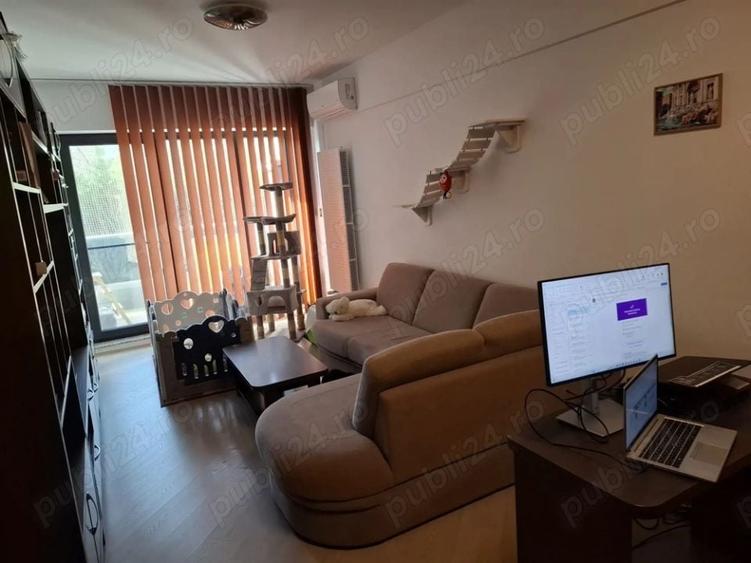 Apartament cu 2 camere decomandat, mobilat în Văcăresti