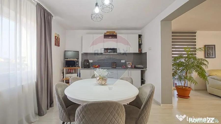 Casă cu 7 camere cu Teren 650 Mp în Bod