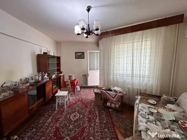 Etaj 2 - Apartament 3 camere 96mp, zona Calarasilor. - 1