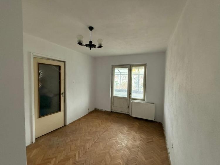 Apartament cu 4 camere, mobilat în Sighișoara