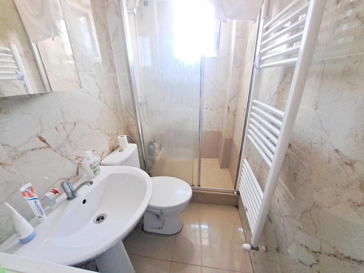 Apartament cu 2 camere semidecomandat în Dosu Bricii