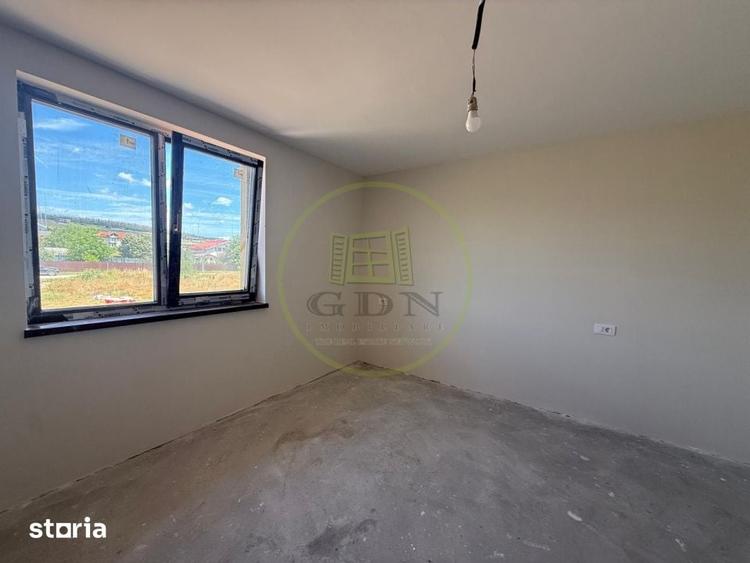 Casă cu 4 camere cu Teren 400 Mp în Bordei