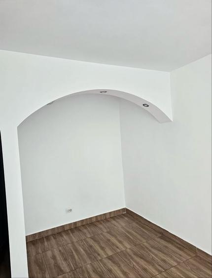 Apartament cu 2 camere decomandat în Ferentari