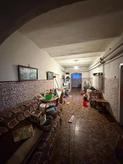Casă cu 3 camere cu Teren 619 Mp în Central