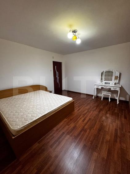 Apartament cu 3 camere decomandat, mobilat în Câmpia Turzii