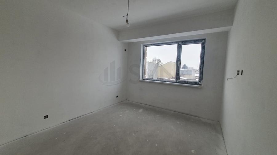 Apartament cu 2 camere semidecomandat în Chibrit