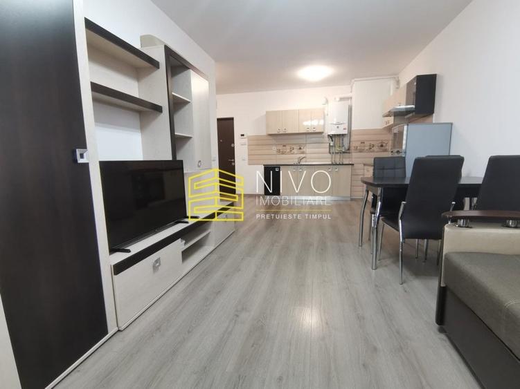 Apartament cu 3 camere decomandat, mobilat în Tudor