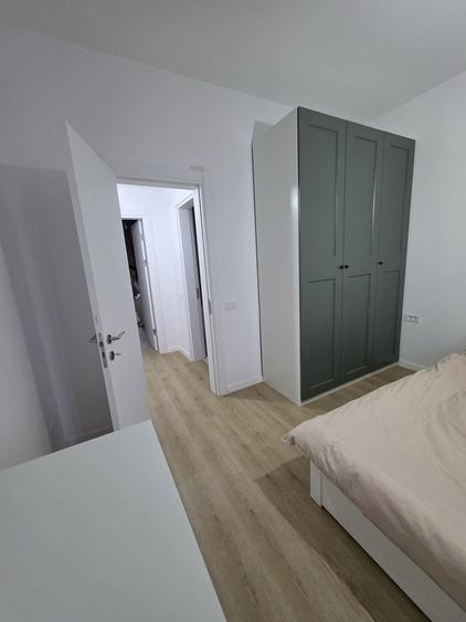 Casă cu 3 camere cu Teren 100 Mp în Odăile