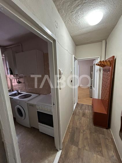 Apartament cu 2 camere nedecomandat, mobilat în Mihai Viteazul