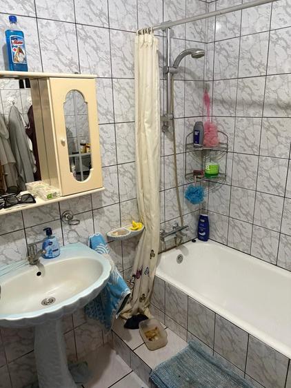 Casă cu 2 camere cu Teren 400 Mp în Central