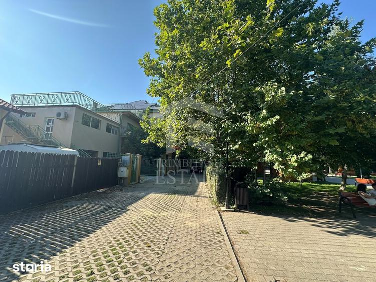 Spațiu comercial, de 400 mp, în Snagov