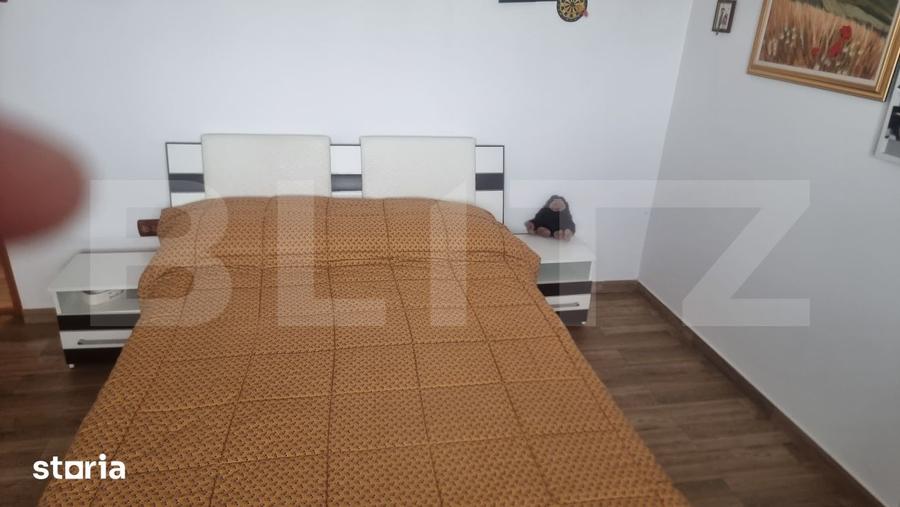 Casă cu 8 camere cu Teren 28000 Mp în Ceptura