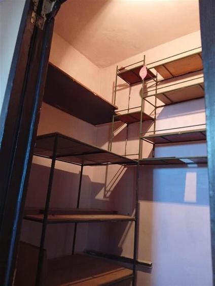 Apartament cu 2 camere semidecomandat, mobilat în Central