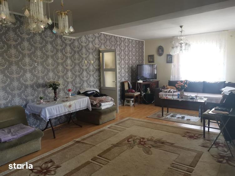 Casa compusa din 2 apartamente, Trivale, teren 450 mp - 10