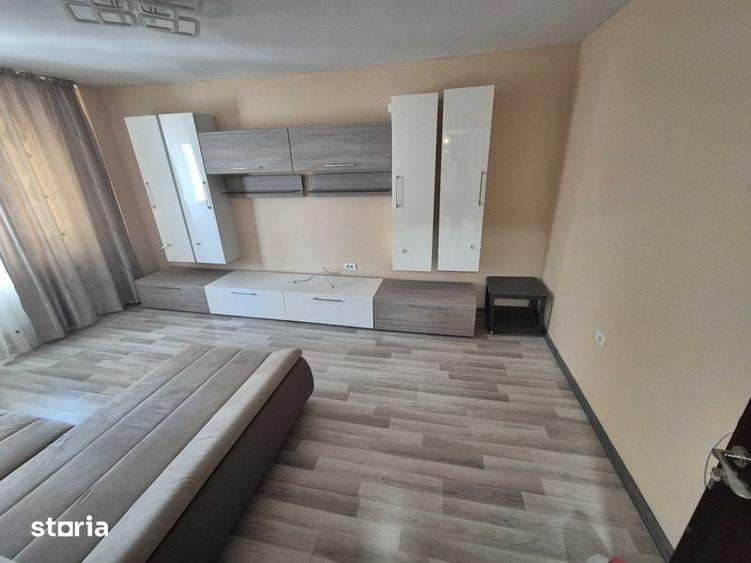 Apartament cu 2 camere decomandat în Sud