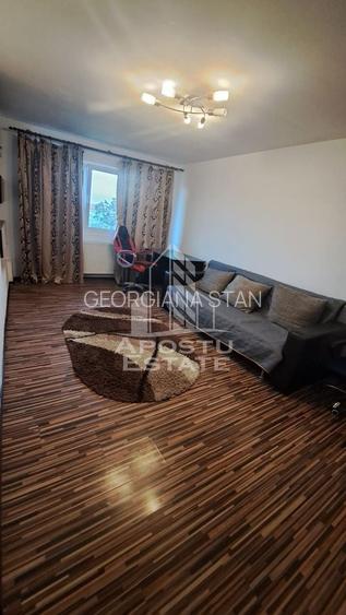 Apartament cu 2 camere de închiriat- centrala proprie, Bucovina
