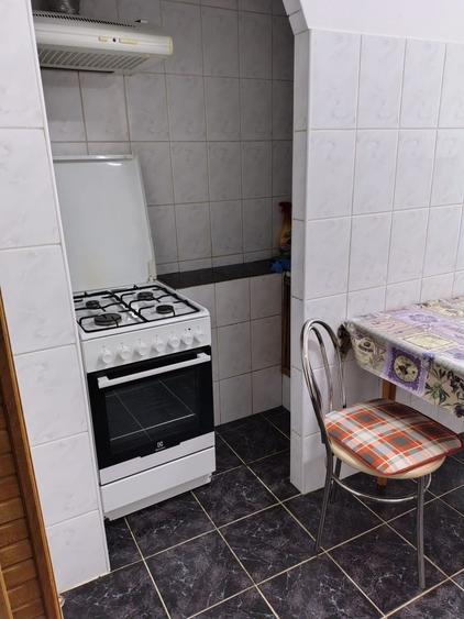 Apartament cu 2 camere decomandat în Pandurilor